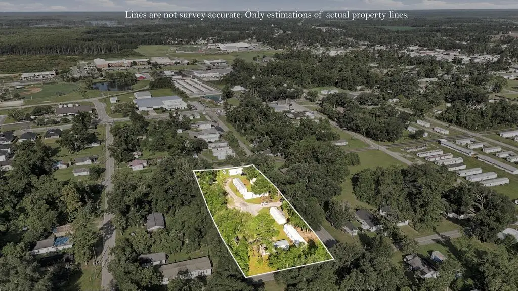 33 Peeler Ave, Lakeland, GA 31635 - #1