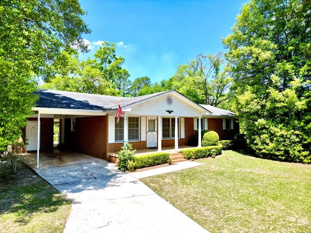 319 Irwin Street, Tifton, GA 31794 - #1