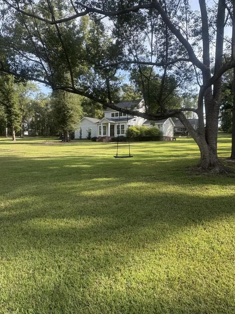 517 Winchester Drive, Douglas, GA 31535 - #2
