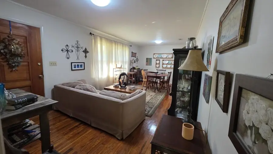 124 Third Street, Fitzgerald, GA 31750 - #3
