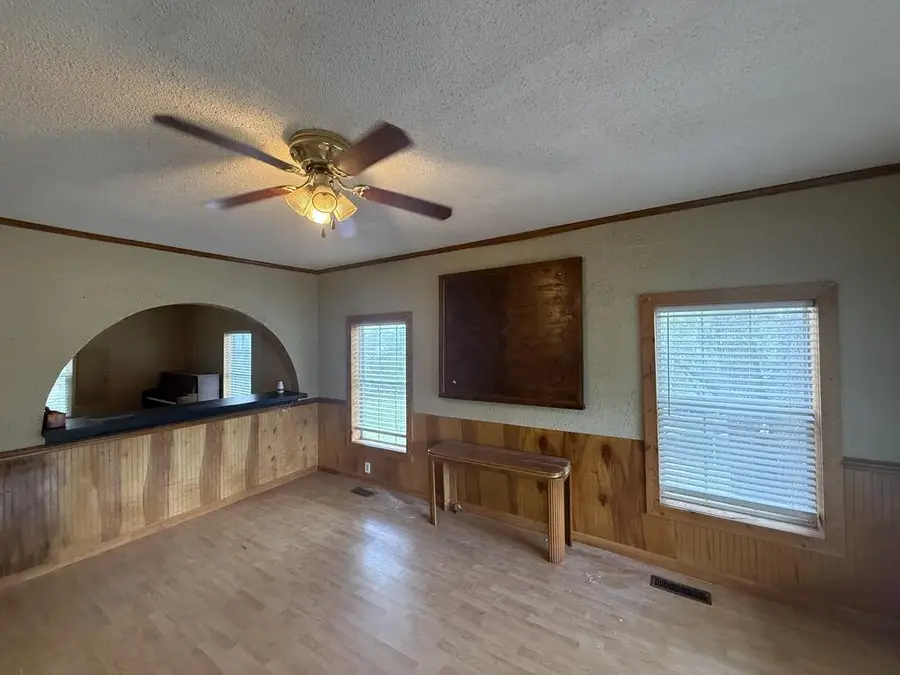 124 Elderberry Rd, Fitzgerald, GA 31750 - #3