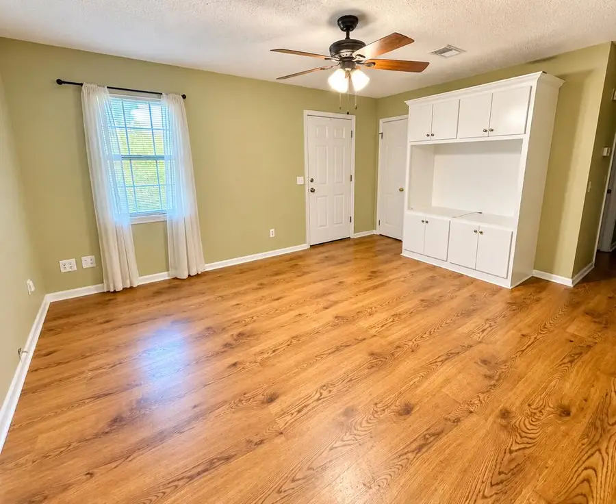 106 Orchard Circle, Fitzgerald, GA 31750 - #2