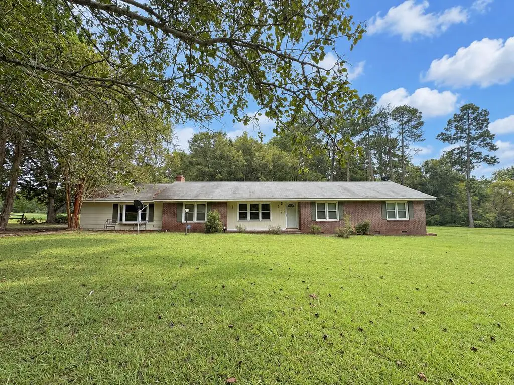 1261 Sumner Rd S, Sumner, GA 31789 - #1