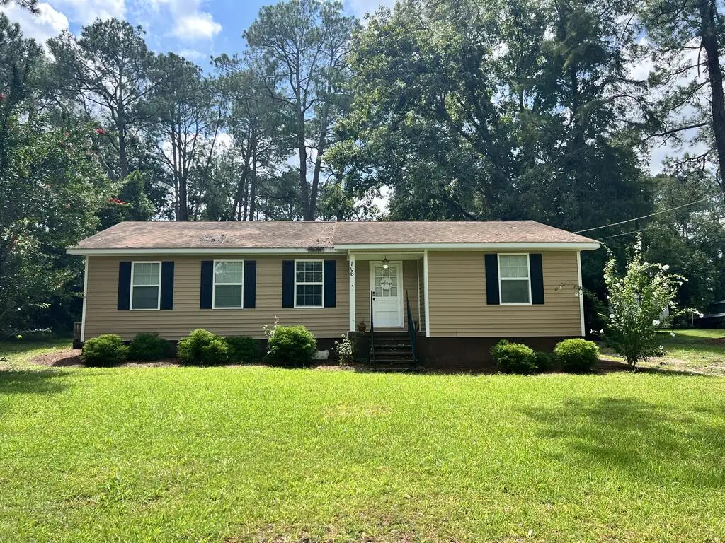 106 King St, Tifton, GA 31794 - #1