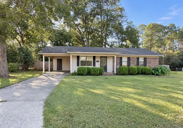 154 Traylor Ave, Fitzgerald, GA 31750