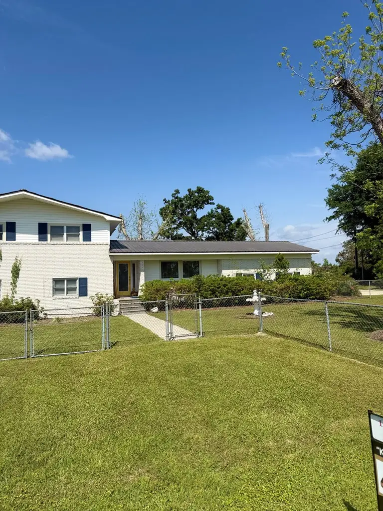 27 Park Lane, Hazlehurst, GA 31539 - #2