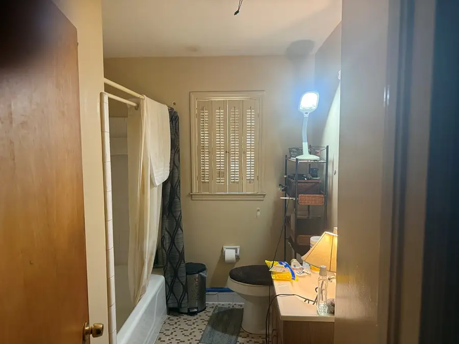 819 E Woodlawn, Valdosta, GA 31602 - #3