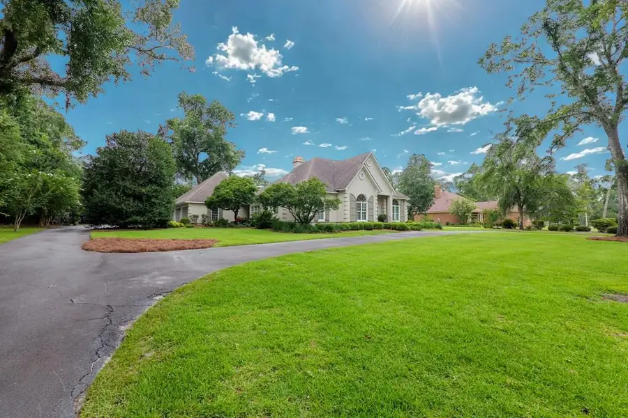 951 S Lakeshore Drive, Valdosta, GA 31605 - #2