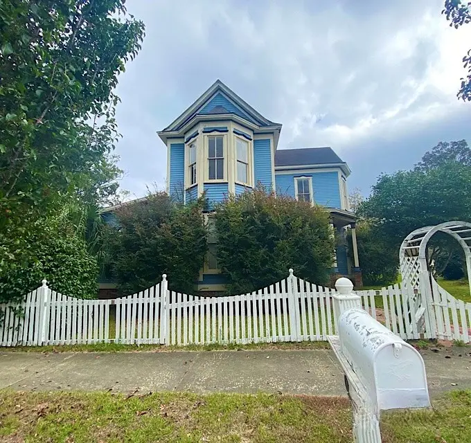 401 Park Ave,n, Tifton, GA 31794 - #2