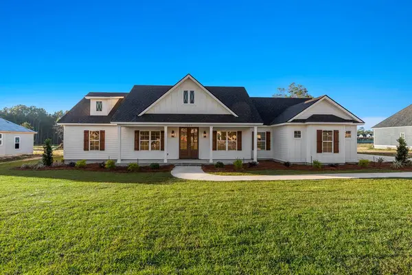 3025 Mary Powell Way, Hahira, GA 31632