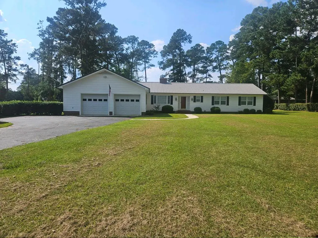 1507 S Dogwood, Nashville, GA 31639 - #1