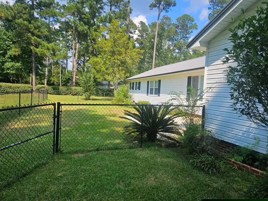 1507 S Dogwood, Nashville, GA 31639 - #2