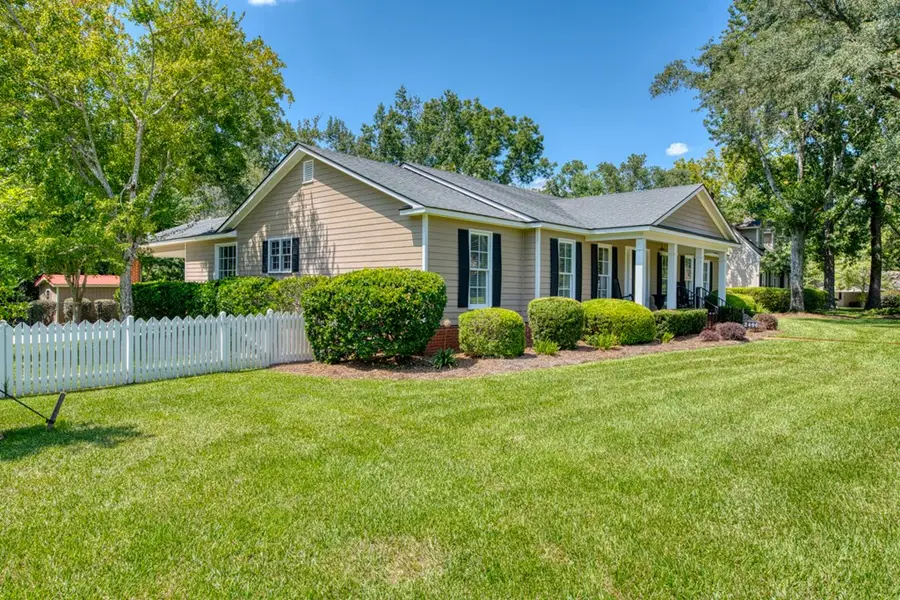 2400 Winding Way, Valdosta, GA 31602 - #2