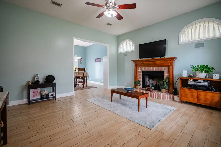 252 S Teakwood Ct, Brunswick, GA 31525 - #3