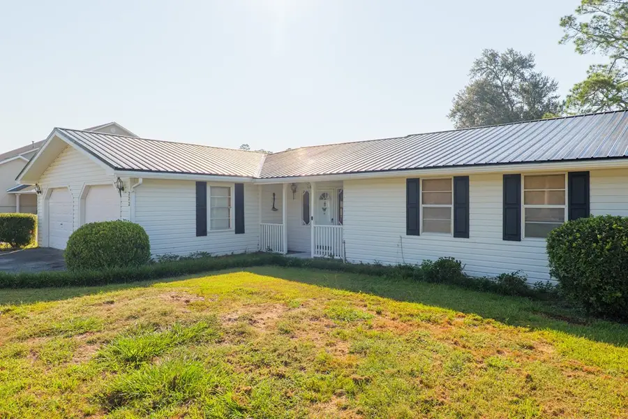222 E Elna Street, Homerville, GA 31634 - #3