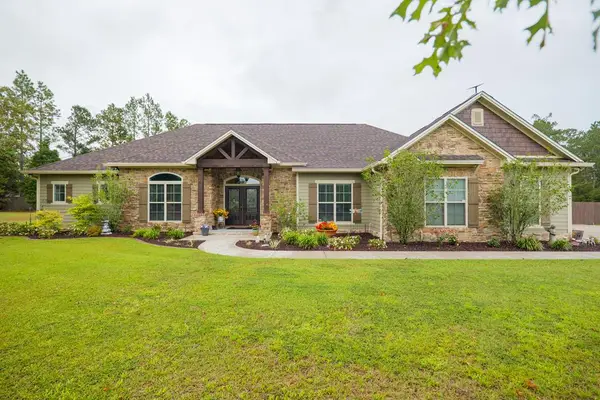 5490 Serendipity Trl, Hahira, GA 31632