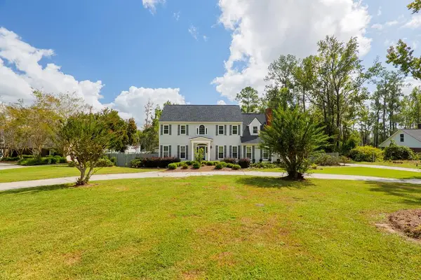 1156 N Lakeshore Drive, Valdosta, GA 31605