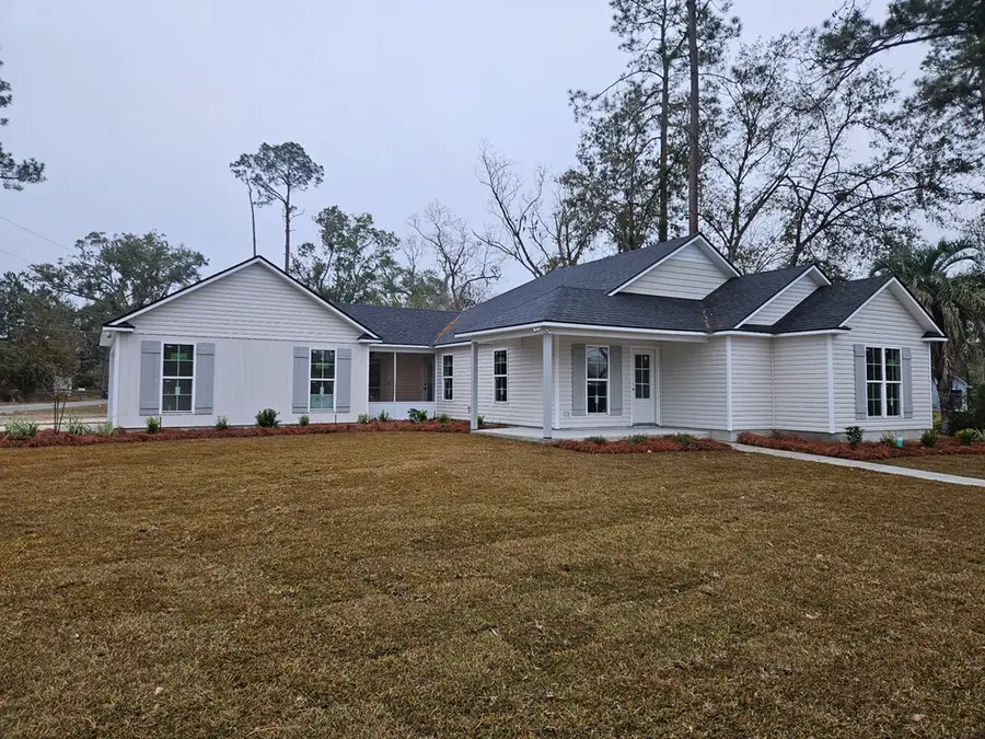 7870 Main St, Ray City, GA 31645 - #2