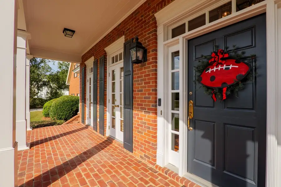 911 Woodlake Drive, Homerville, GA 31634 - #2