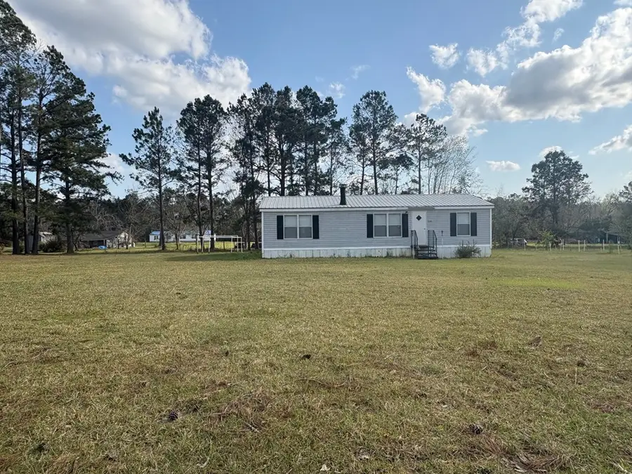4640 Daniel Hester Rd., Valdosta, GA 31605 - #3