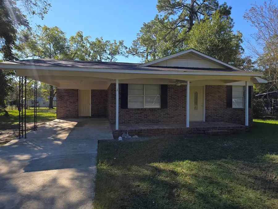 320 E Central Ave, Lenox, GA 31637 - #2