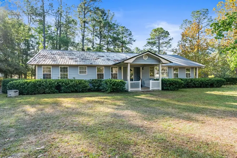 900 E Main Street, Hahira, GA 31632 - #2