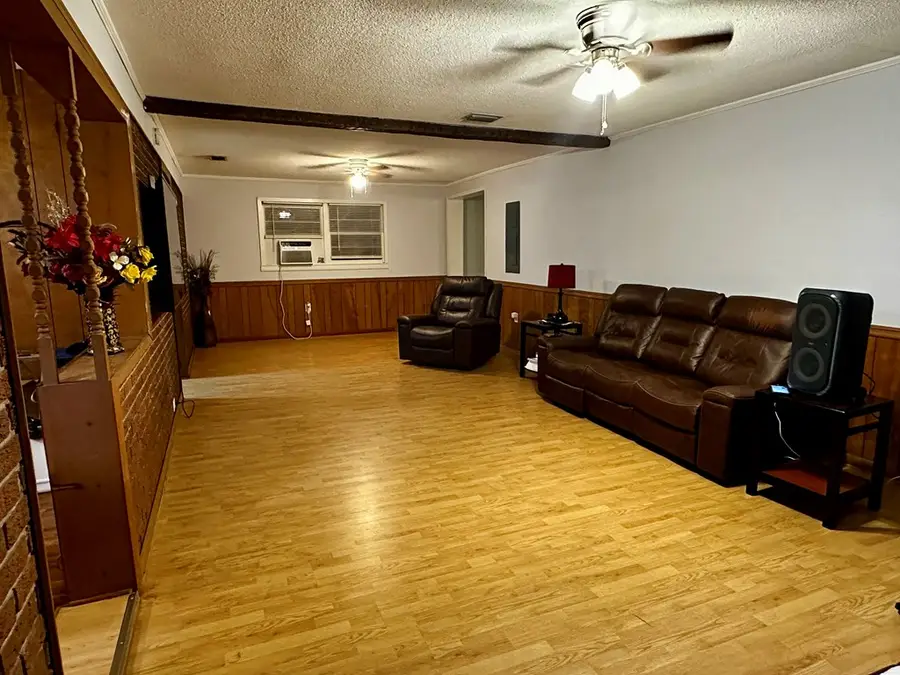 23 W Bostick Ave, Lakeland, GA 31635 - #3