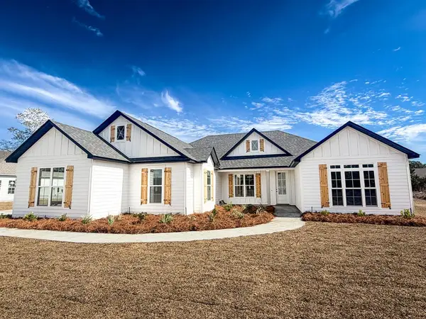 6610 Brookridge Dr, Hahira, GA 31632