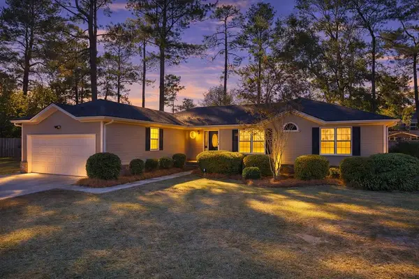 1809 S Sherwood Cir, Valdosta, GA 31602