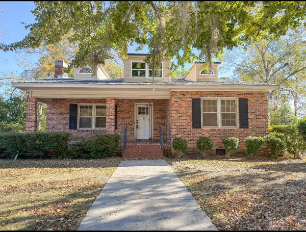 211 S Gordon, Adel, GA 31620
