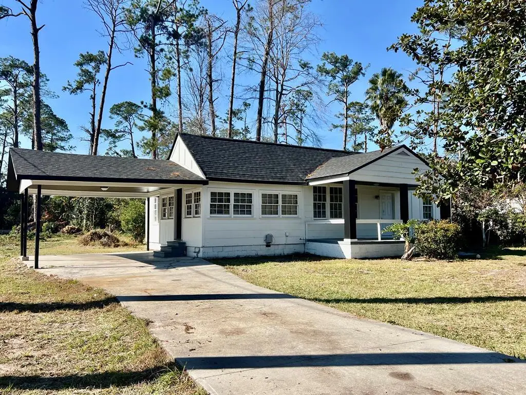 2102 Melrose Dr, Valdosta, GA 31602 - #1