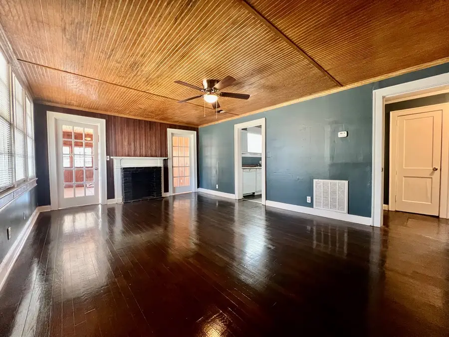 2102 Melrose Dr, Valdosta, GA 31602 - #3