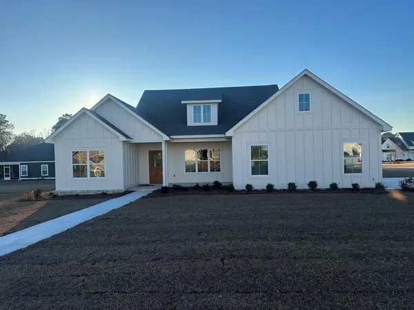 69 Packer Pride Drive Se, Moultrie, GA 31788