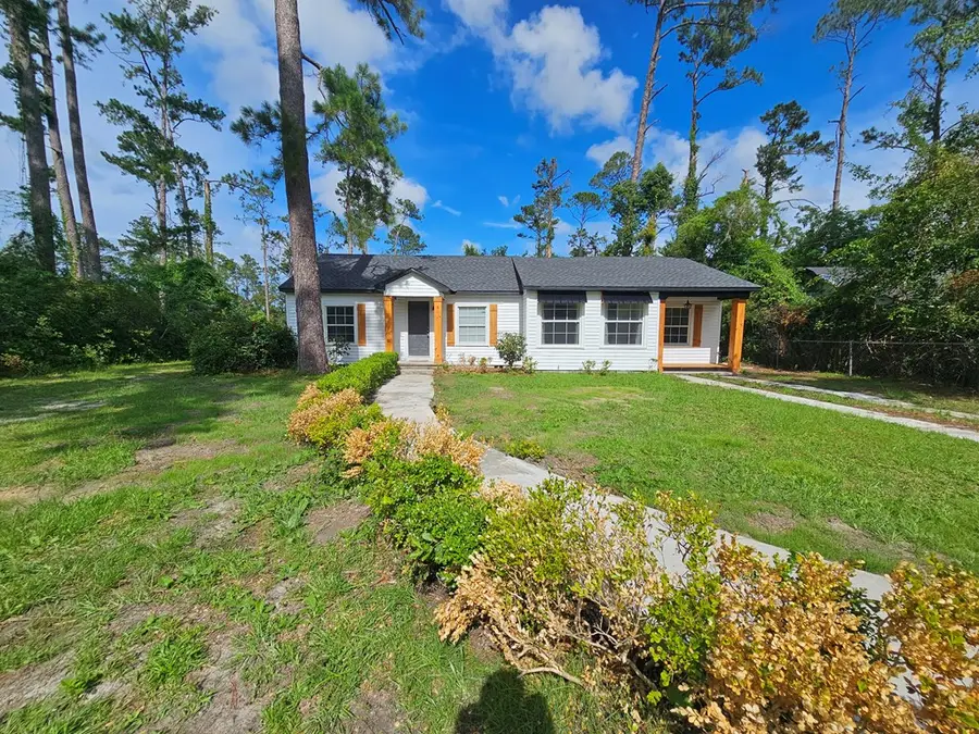 2105 N Troup St, Valdosta, GA 31602 - #2