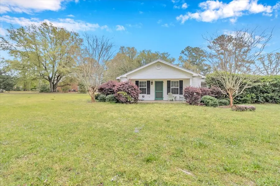 609 E Fourth St, Adel, GA 31620 - #3