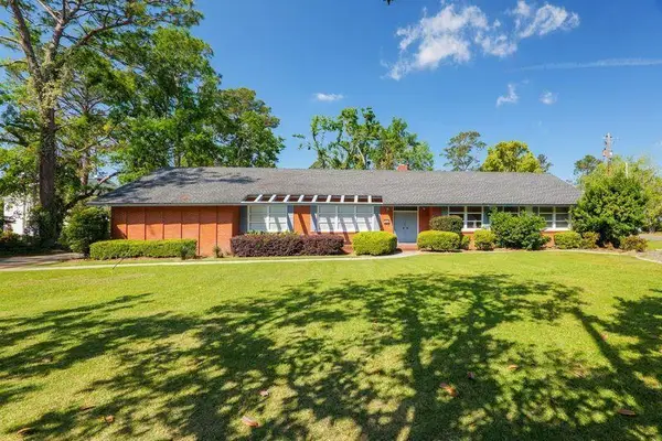 1614 N Patterson, Valdosta, GA 31602