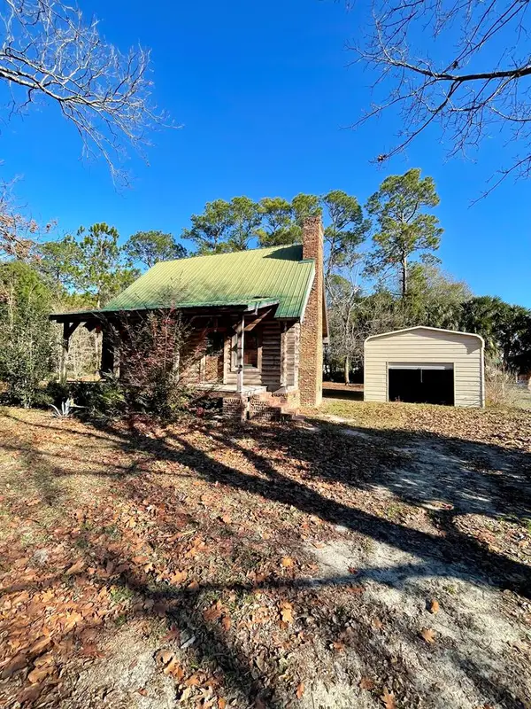 213 Chism Ave, Nashville, GA 31639