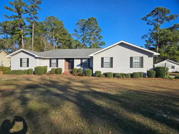 1003 Amelia St, Nashville, GA 31639