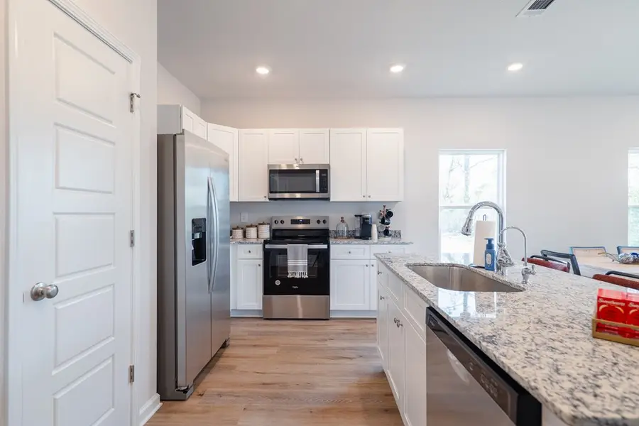 6198 Bemiss Springs Drive, Valdosta, GA 31605 - #2