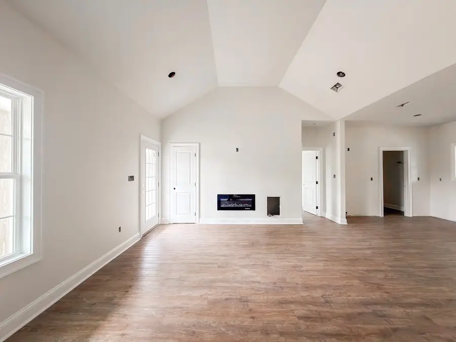 352 SW College St, Pelham, GA 31779 - #3