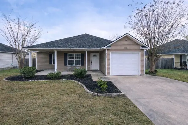 3647 Druid Oaks Drive, Valdosta, GA 31605