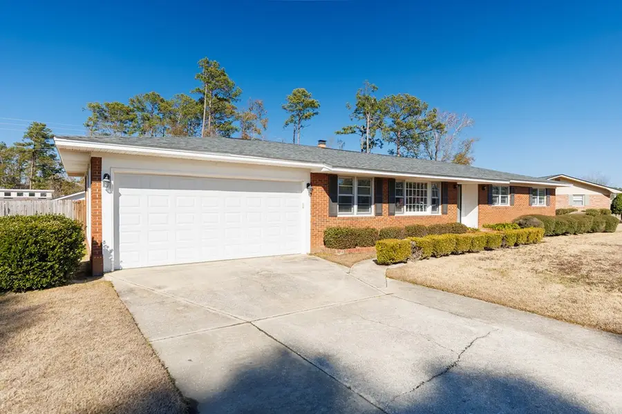 327 Betty Jo Dr., Valdosta, GA 31602 - #2