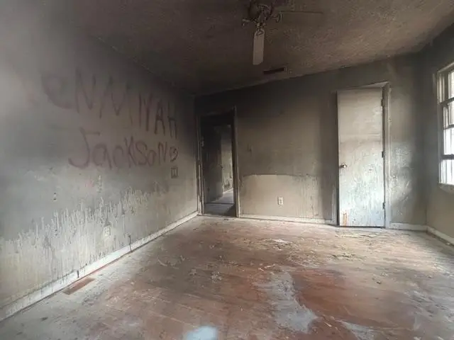 817 N Barack Obama Blvd, Valdosta, GA 31601 - #2