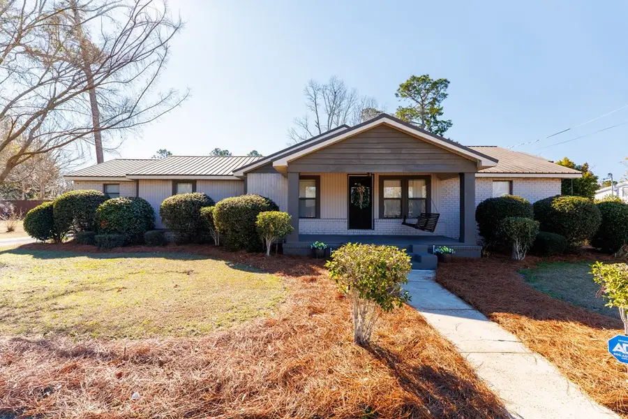 42 S Oak St, Lakeland, GA 31635 - #2