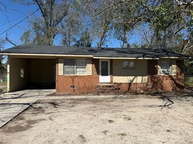 516 Floyd St, Valdosta, GA 31602 - #1