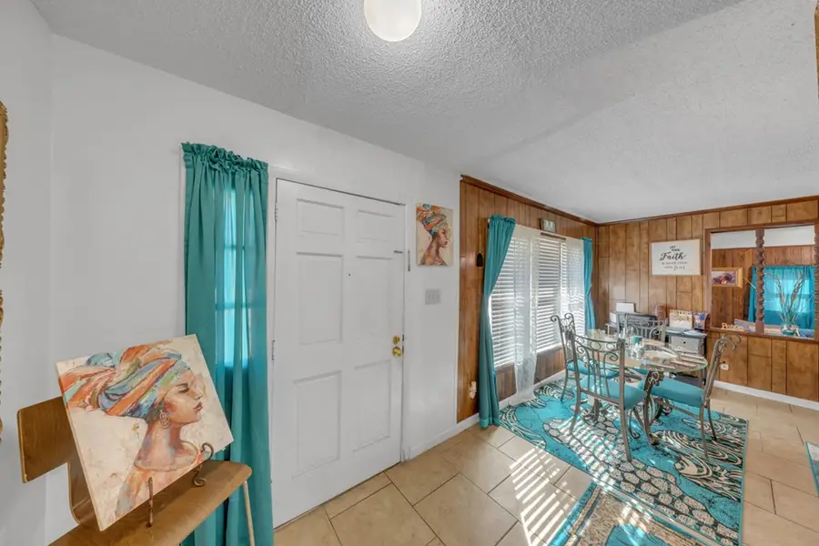 904 E Brookwood Dr, Valdosta, GA 31601 - #3