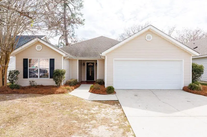 3261 Oak Garden Dr, Valdosta, GA 31605 - #1