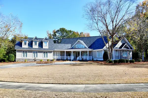 4241 Spring Branch Cir, Valdosta, GA 31601