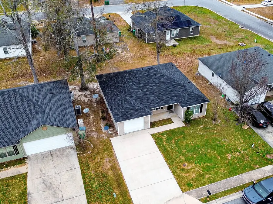 1852 Chestnut Dr, Valdosta, GA 31602 - #2