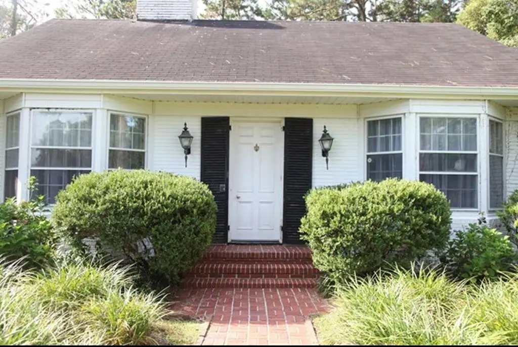 220 SE 13th Ave, Moultrie, GA 31768 - #1